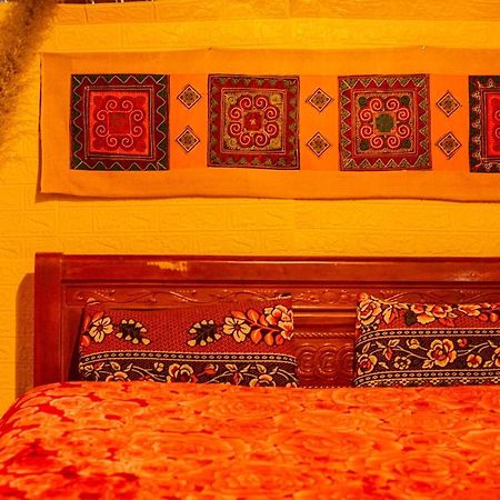 Long Co Tran - Homestay&Tea Ceremony Loung Co Bagian luar foto