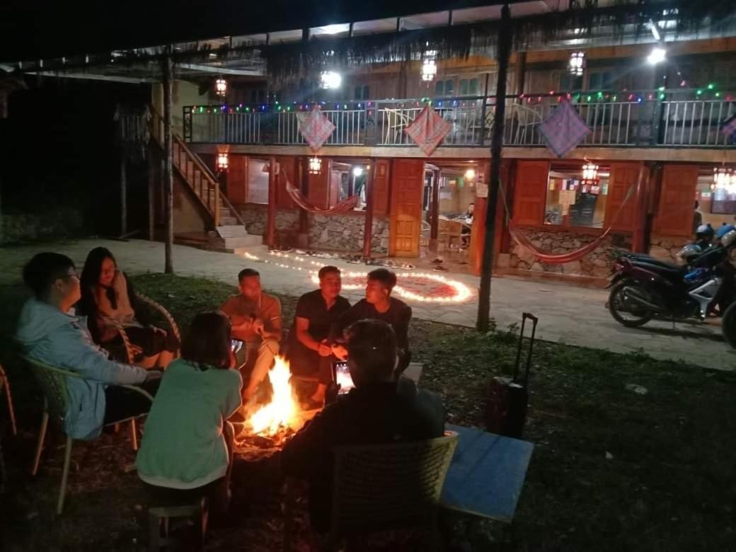 Long Co Tran - Homestay&Tea Ceremony Loung Co Bagian luar foto