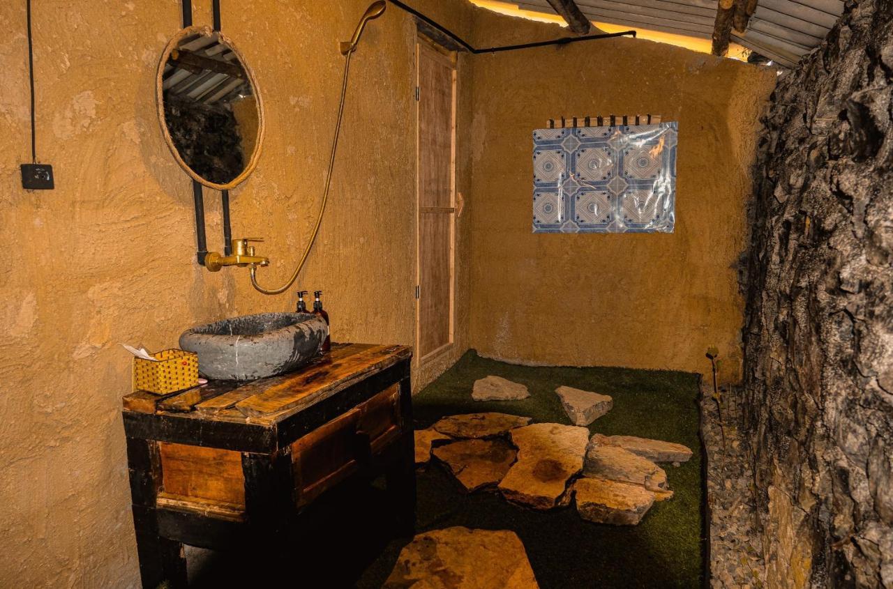 Long Co Tran - Homestay&Tea Ceremony Loung Co Bagian luar foto