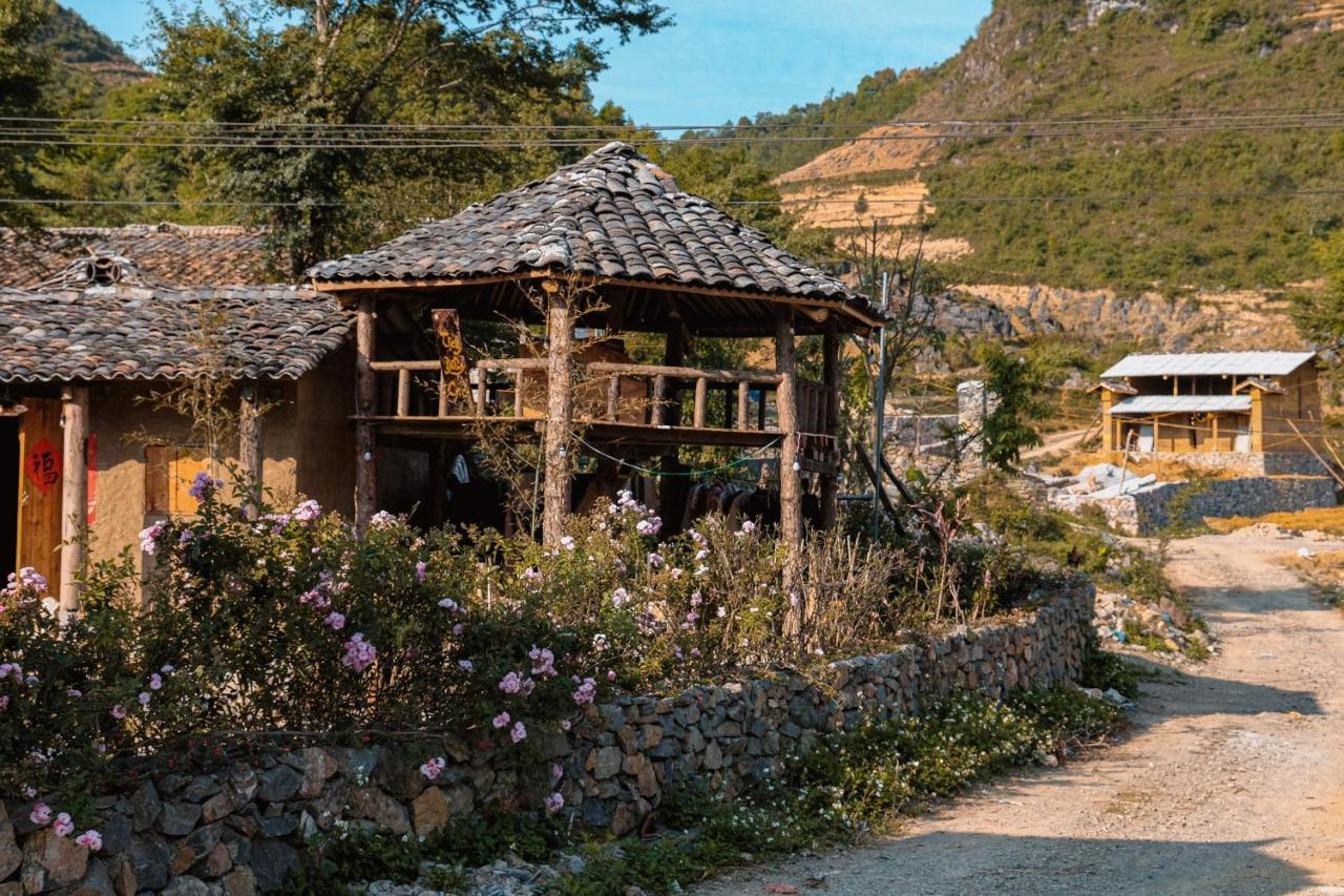Long Co Tran - Homestay&Tea Ceremony Loung Co Bagian luar foto