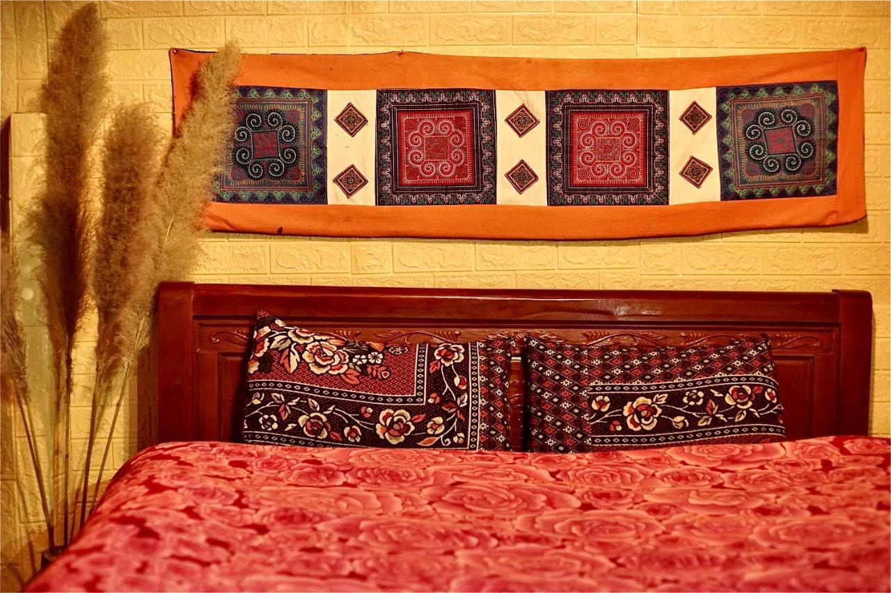 Long Co Tran - Homestay&Tea Ceremony Loung Co Bagian luar foto