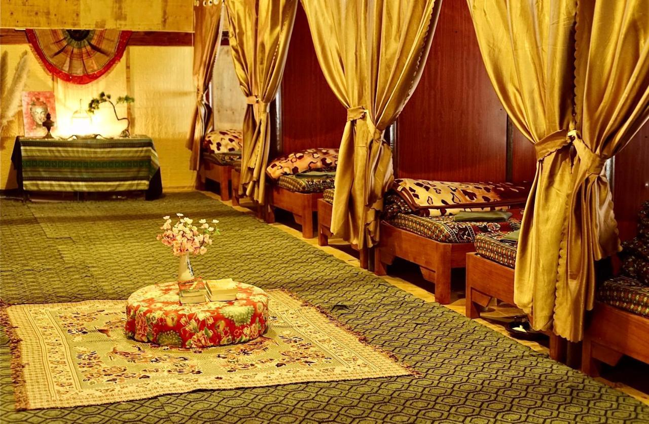 Long Co Tran - Homestay&Tea Ceremony Loung Co Bagian luar foto