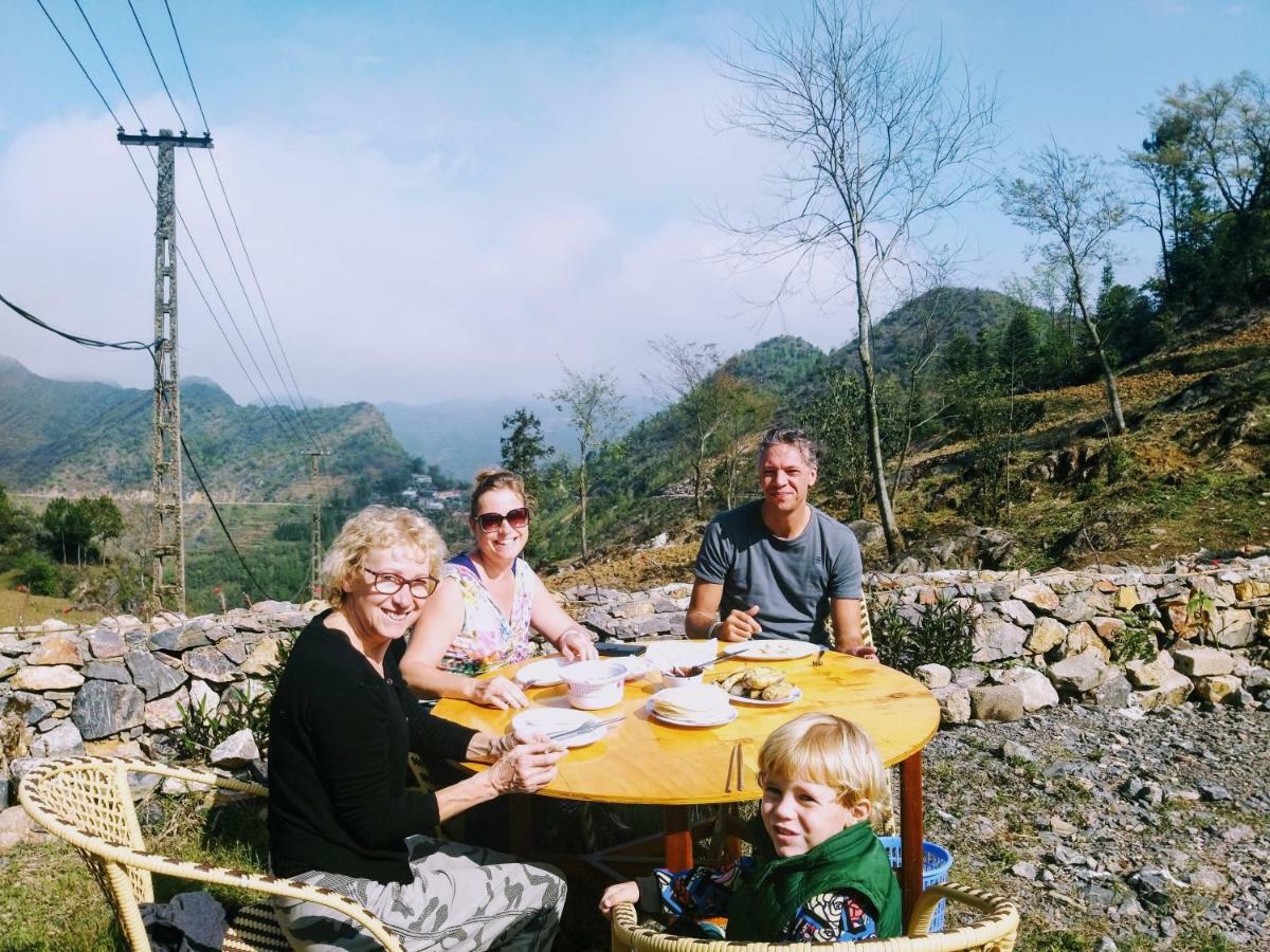 Long Co Tran - Homestay&Tea Ceremony Loung Co Bagian luar foto